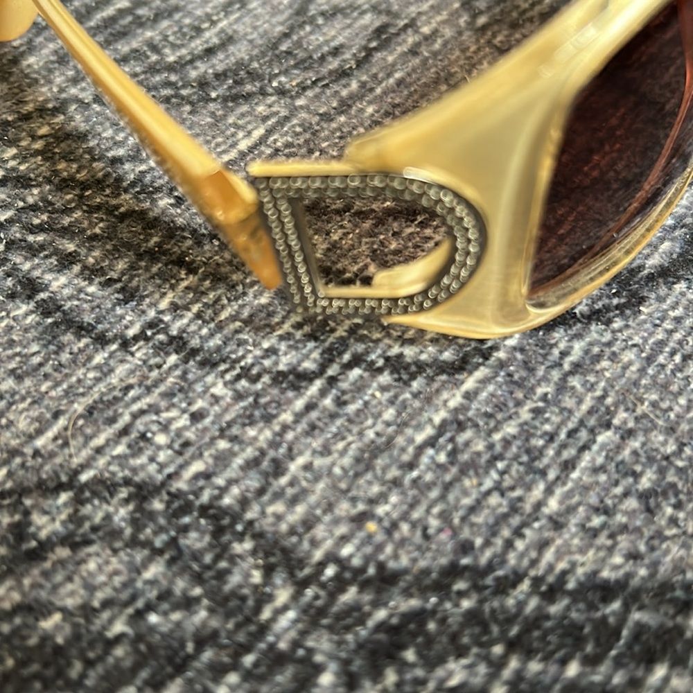 DG sunglasses - Picture 2 of 8